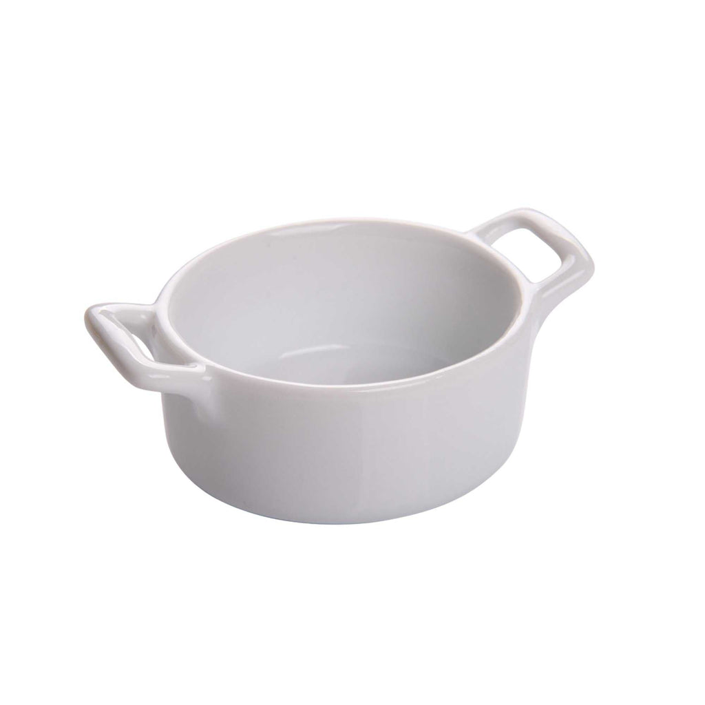 Chef 101 5 oz Oval White Porcelain Mini Oval Casserole Dish - 4" x 2 3/4" x 1 1/2" - 10 count box
