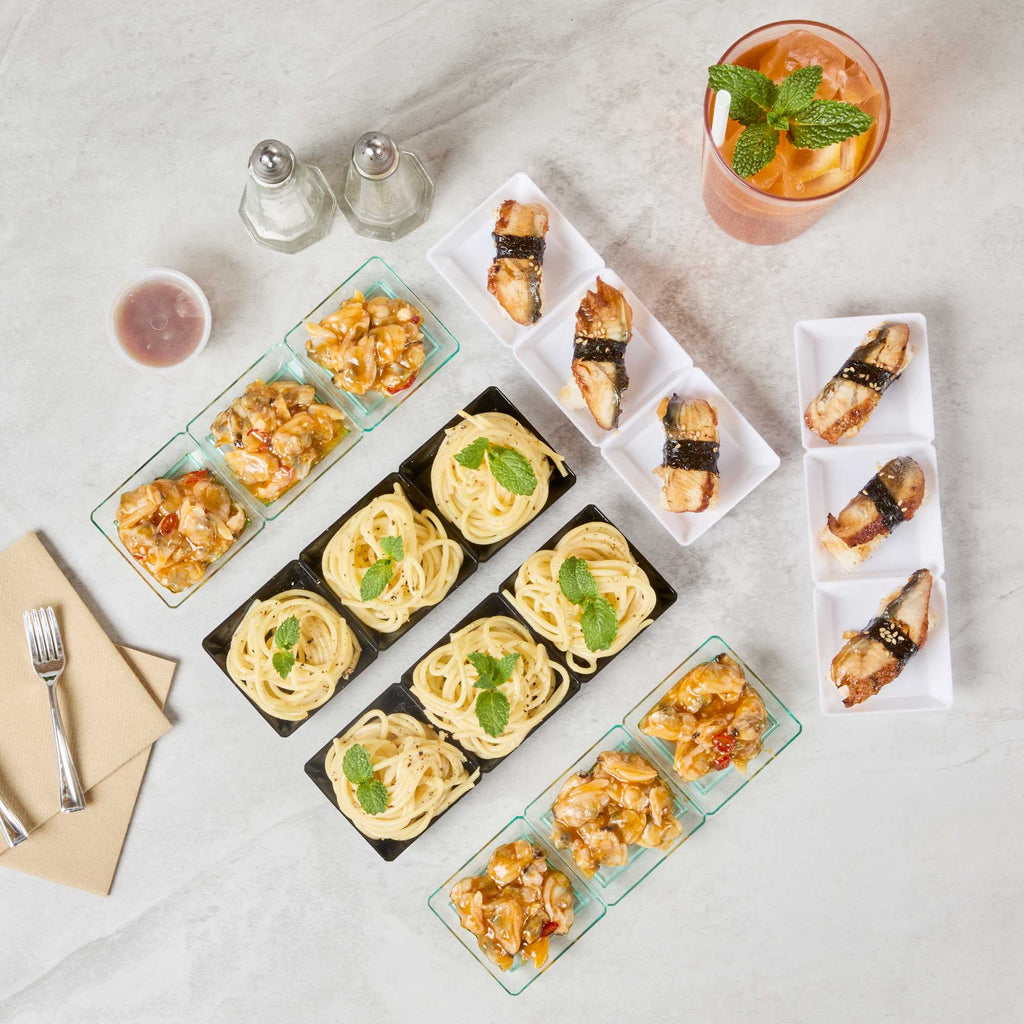 Mini Serve Rectangle Black Plastic Terzetto Mini Plate - 3 Compartments - 7 1/2" x 2 1/2" x 1/2" - 100 count box