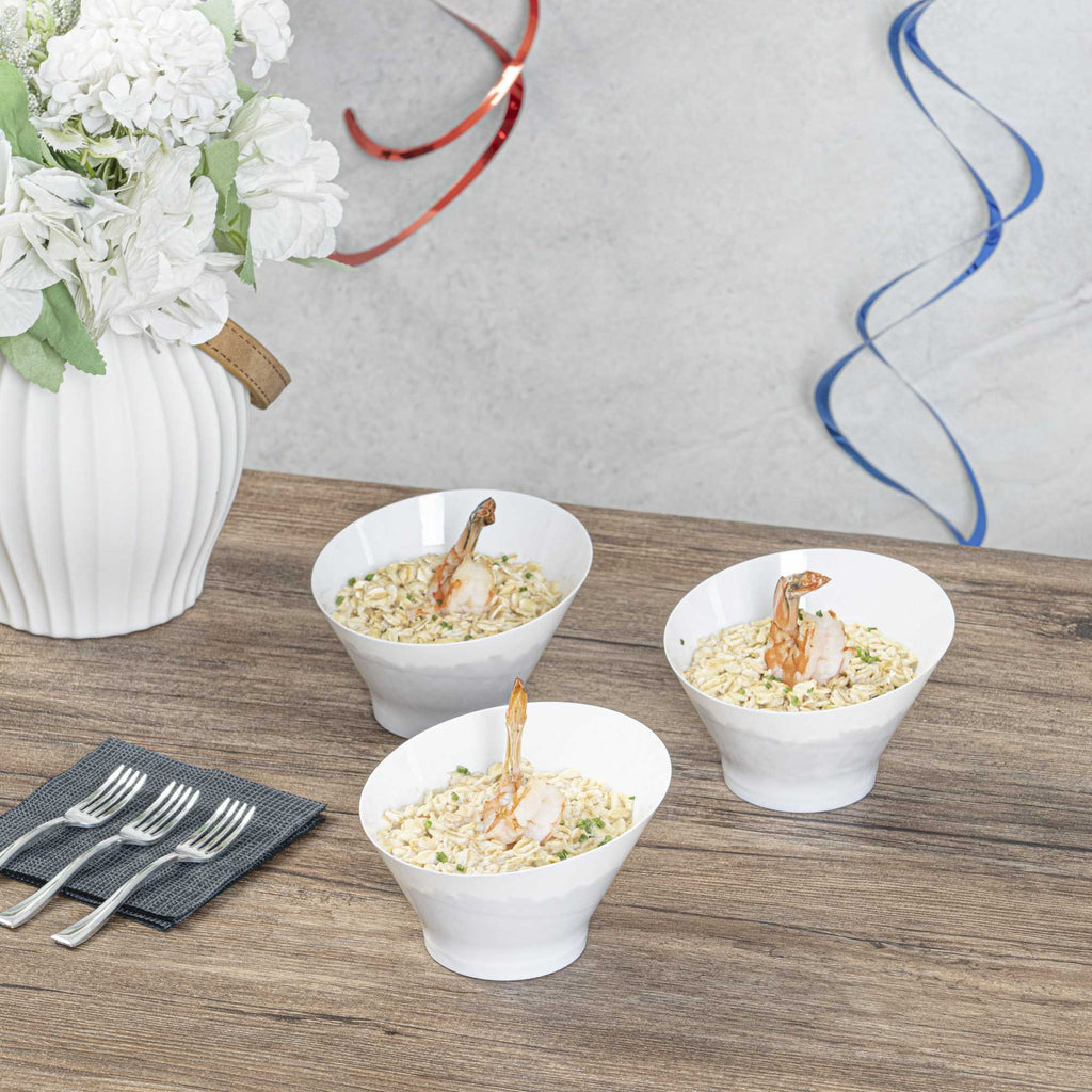 Mini Serve 7 oz Round White Plastic Incline Bowl - 4 1/4" x 4 1/4" x 2 3/4" - 100 count box