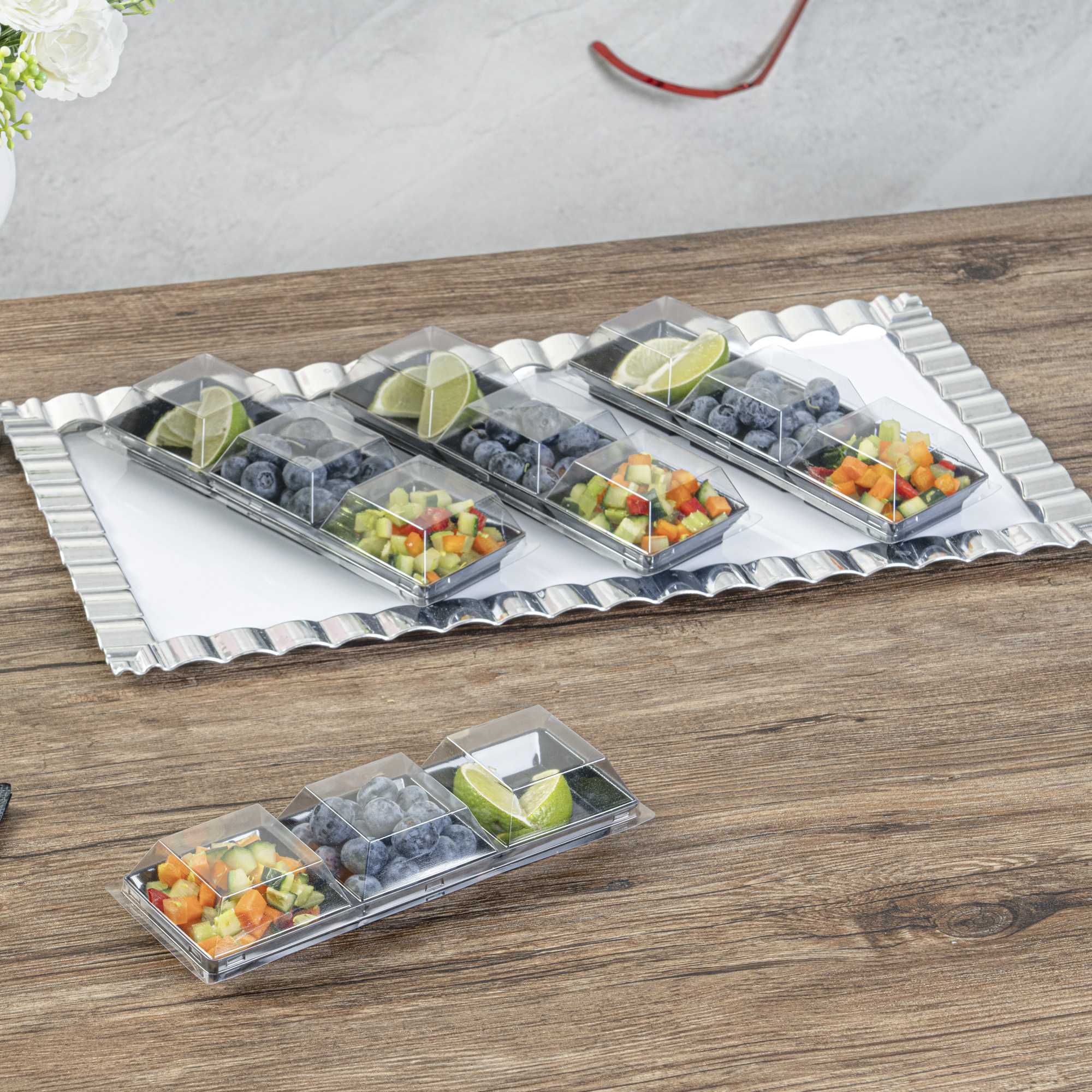 Mini Serve Rectangle Clear Plastic Lid - Fits Terzetto Plate - 100 count box