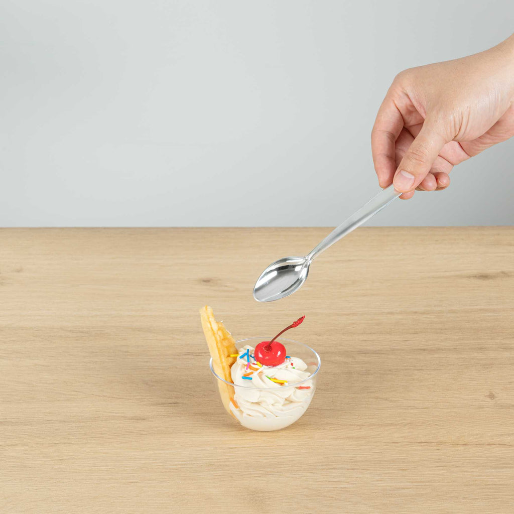Moderna Silver Plastic Dessert Spoon - 5 1/2" - 250 count box