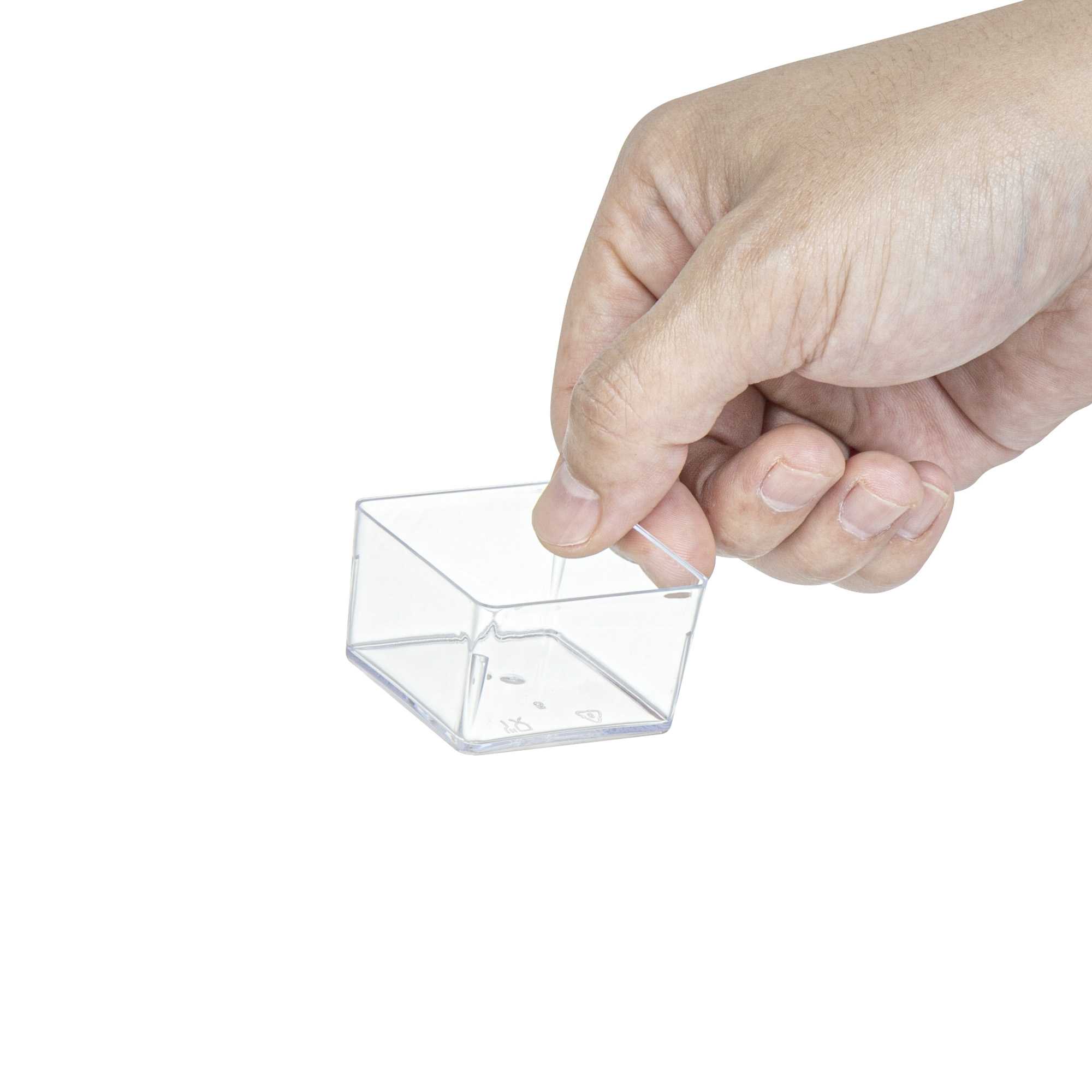 1 oz Square Clear Plastic Short Quadrato Cup - 1 3/4" x 1 3/4" x 1" - 100 count box