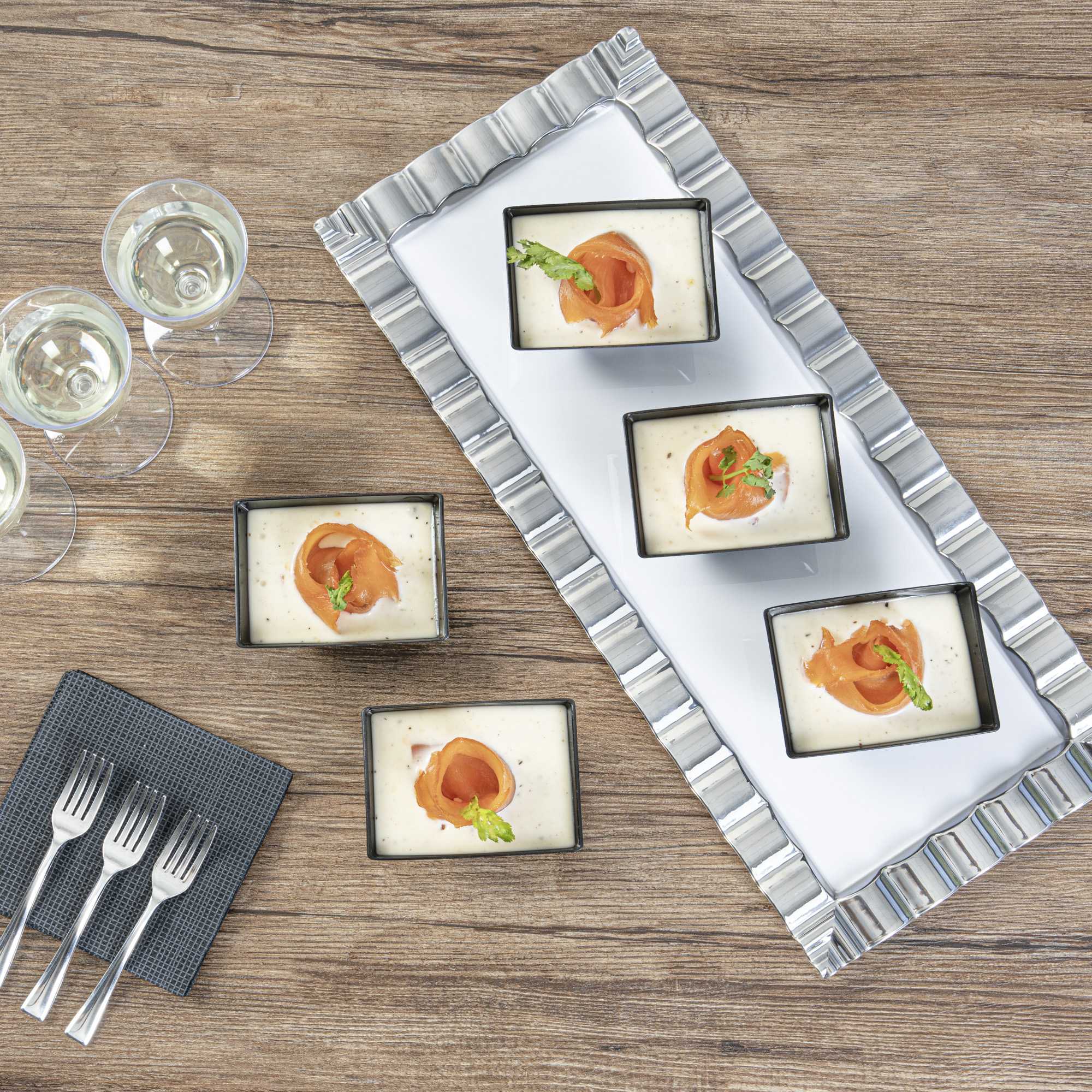 Mini Serve 3 oz Rectangle Black Plastic Small Architetto Bowl - 3 1/4" x 2 1/4" x 1 1/4" - 100 count box