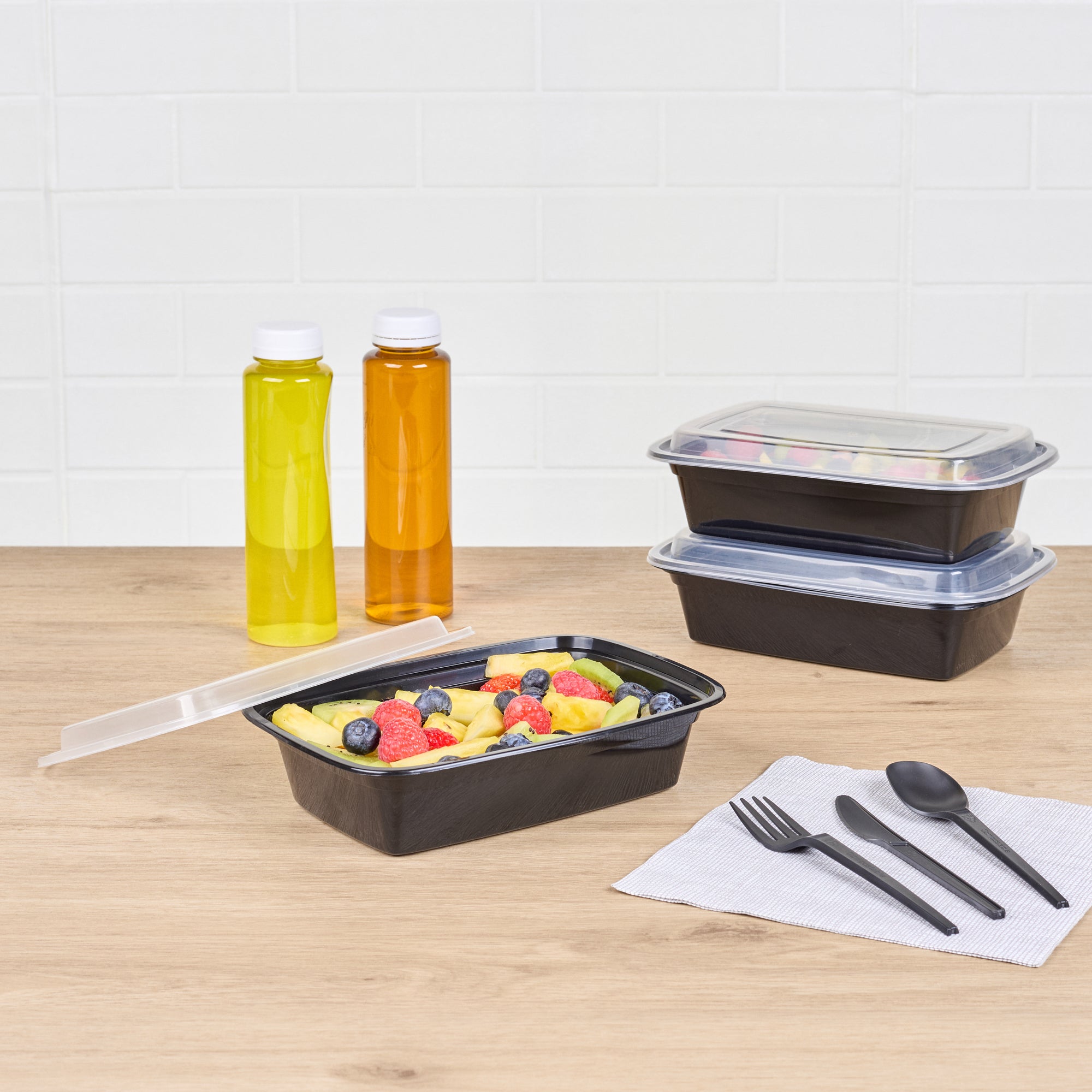 Asporto 38 oz Rectangle Black Plastic To Go Box - with Clear Lid, Microwavable - 8 3/4" x 6" x 2" - 100 count box