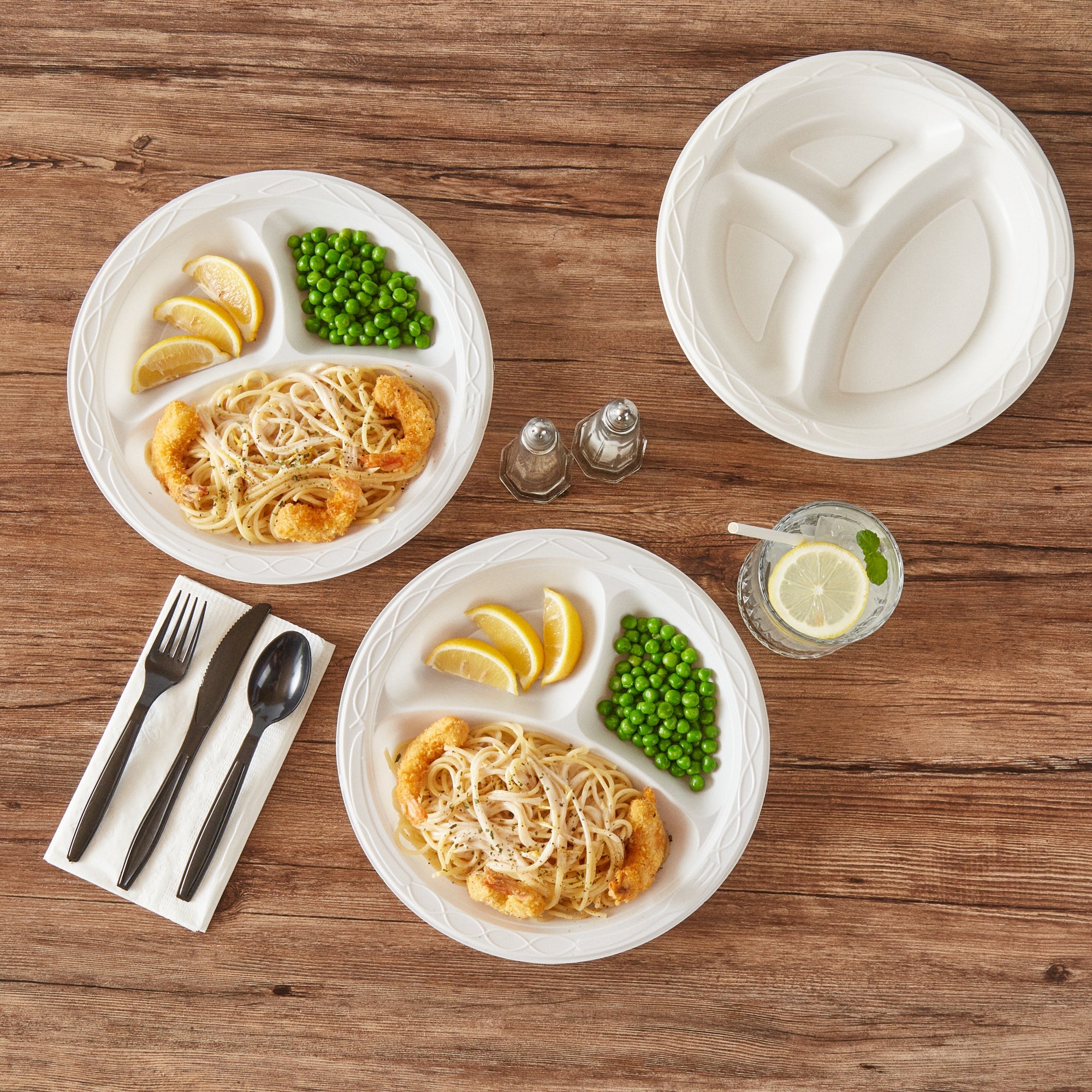 Chef 101 Round White Plastic Plate - 3 Compartments, Microwavable - 10 1/4" x 10 1/4" x 1" - 100 count box