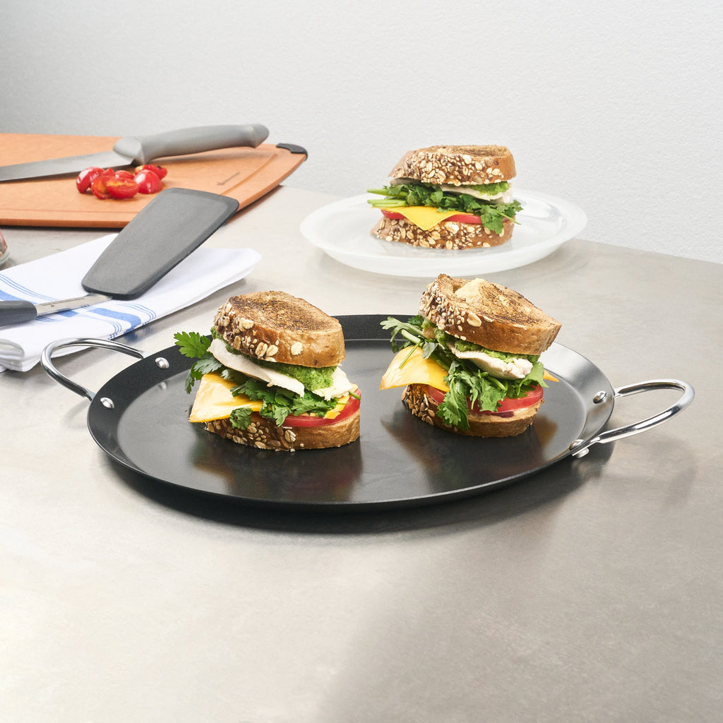 Met Lux Round Carbon Steel Griddle - Non-Stick, with Chrome Handles - 11" - 1 count box