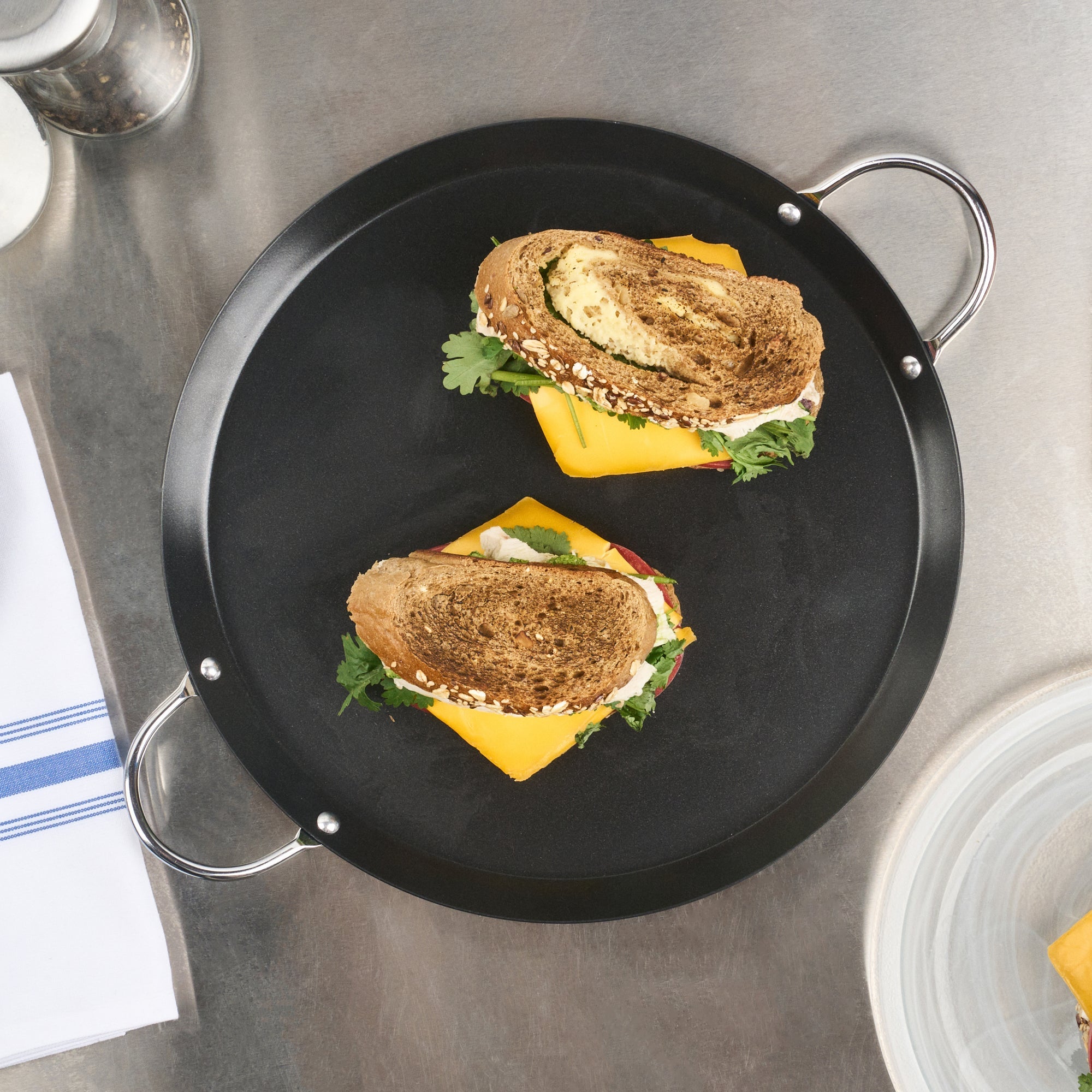 Met Lux Round Carbon Steel Griddle - Non-Stick, with Chrome Handles - 11" - 1 count box