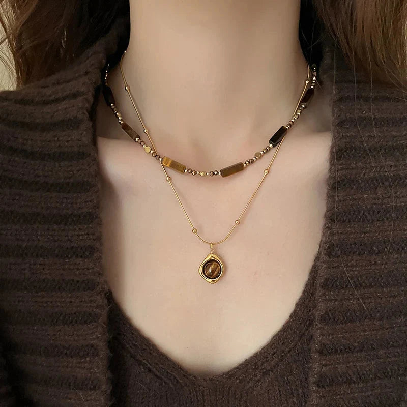 Retro Temperament Layered Tiger Eye Stone Pendant Necklace.