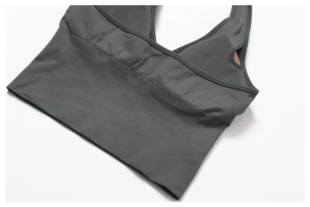 Seamless High Stretch Sports Bra Women Halter Yoga Bra Padded Backless Sports Bras Gym Crop Top Push Up Workout Yoga Tops Woman