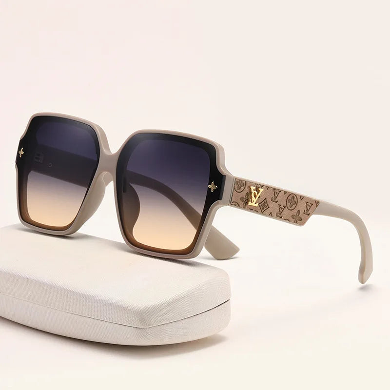 Fashion Square Frame Sunglasses for Women Luxury UV Protection Large Frame All-Match DS-8052-1