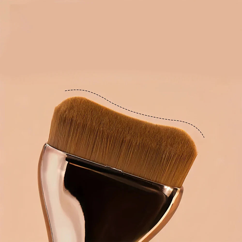 Professiona Makeup Brush, Curved Soft Bristle Foundation Brush for Even Application, Travel-Friendly
