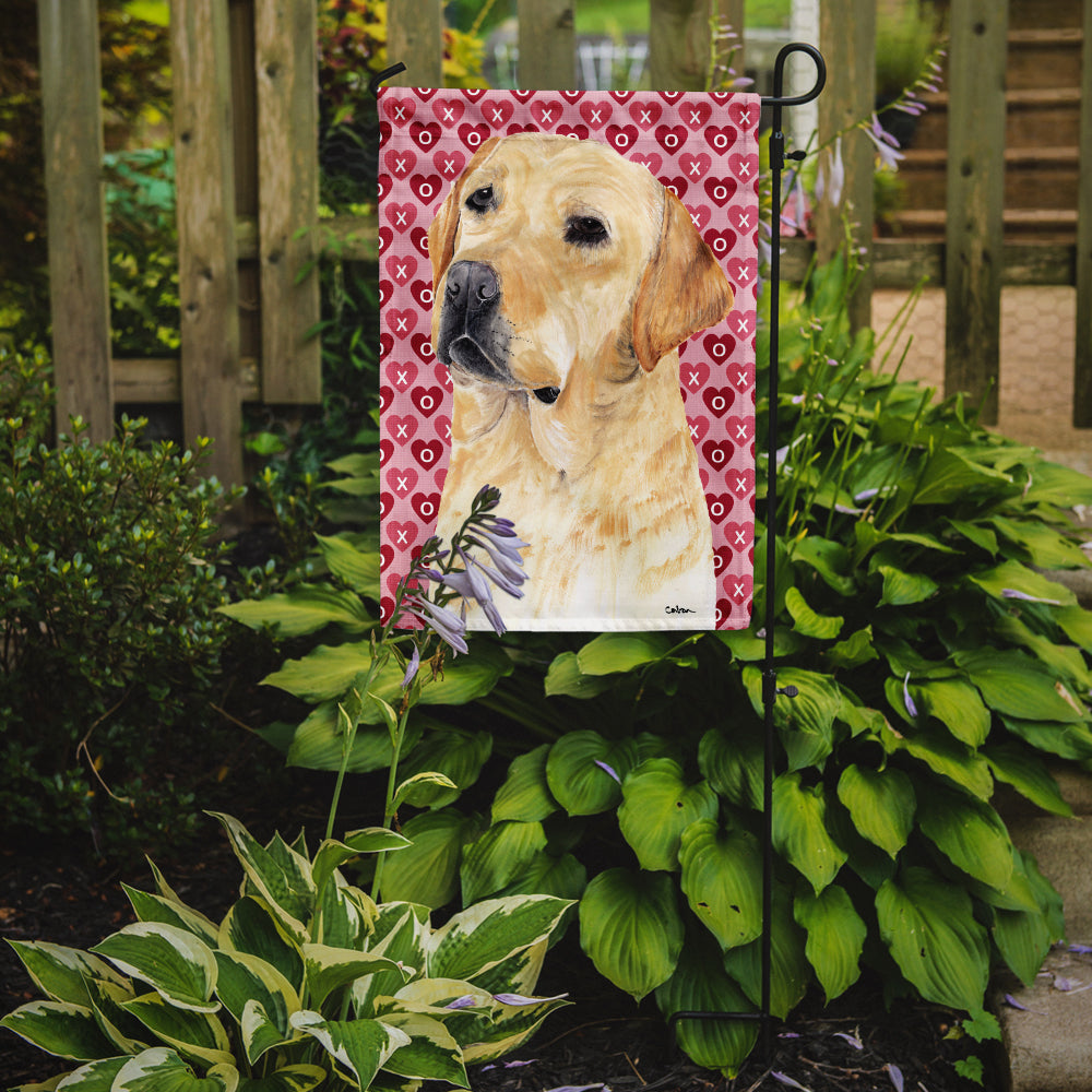 Labrador Yellow Hearts Love Valentine's Day Garden Flag Mailbox Decorative Yard Banner Outside Patio Artwork for Flower Beds, Garden Size, Multicolor
