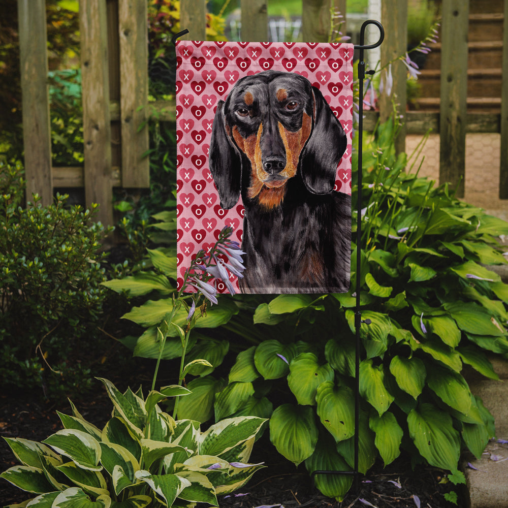 Dachshund Black Tan Hearts Love Valentine's Day Garden Flag Mailbox Decorative Yard Banner Outside Patio Artwork for Flower Beds, Garden Size, Multicolor