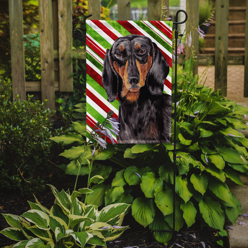 Dachshund Candy Cane Holiday Christmas Garden Flag Mailbox Decorative Yard Banner Outside Patio Artwork for Flower Beds, Garden Size, Multicolor