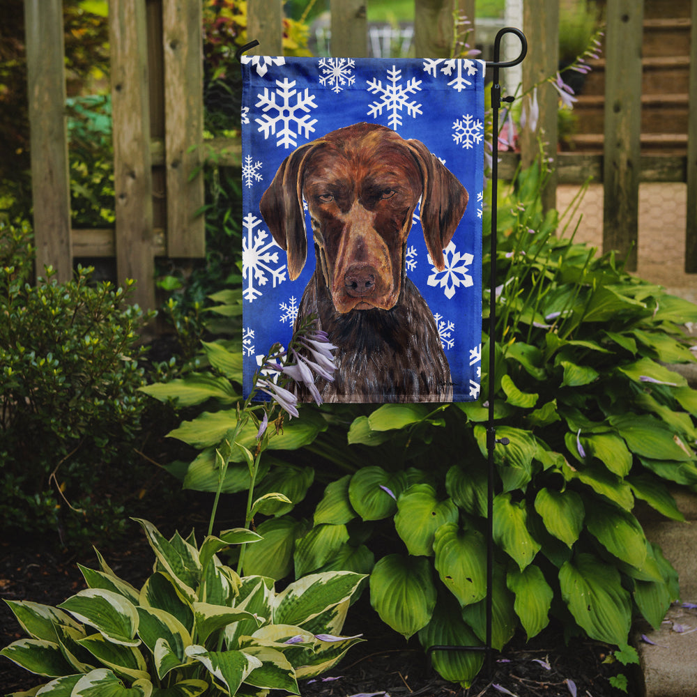 German Shorthaired Pointer Winter Snowflakes Holiday Garden Flag Mailbox Decorative Yard Banner Outside Patio Artwork for Flower Beds, Garden Size, Multicolor