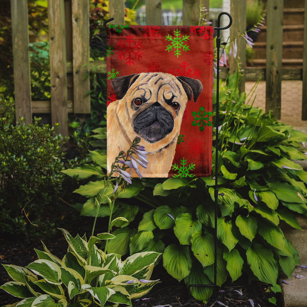 Pug Red and Green Snowflakes Holiday Christmas Garden Flag Mailbox Decorative Yard Banner Outside Patio Artwork for Flower Beds, Garden Size, Multicolor