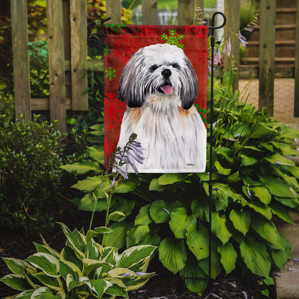 Shih Tzu Red and Green Snowflakes Holiday Christmas Garden Flag Mailbox Decorative Yard Banner Outside Patio Artwork for Flower Beds, Garden Size, Multicolor