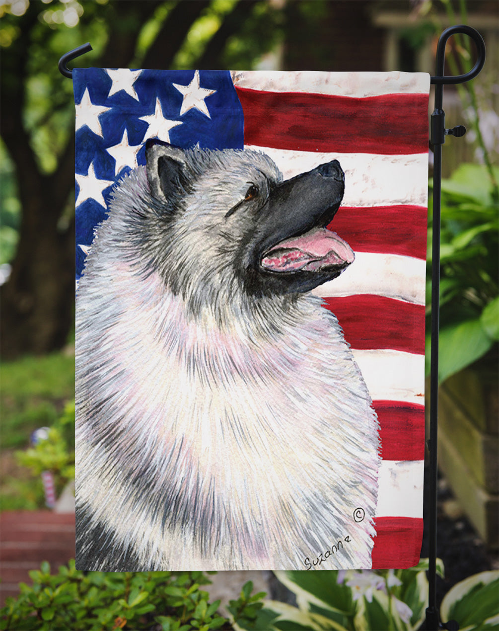 USA American Flag with Keeshond Garden Flag Mailbox Decorative Yard Banner Outside Patio Artwork for Flower Beds, Garden Size, Multicolor