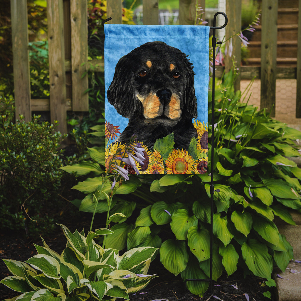 Gordon Setter in Summer Flowers Garden Flag Mailbox Decorative Yard Banner Outside Patio Artwork for Flower Beds, Garden Size, Multicolor