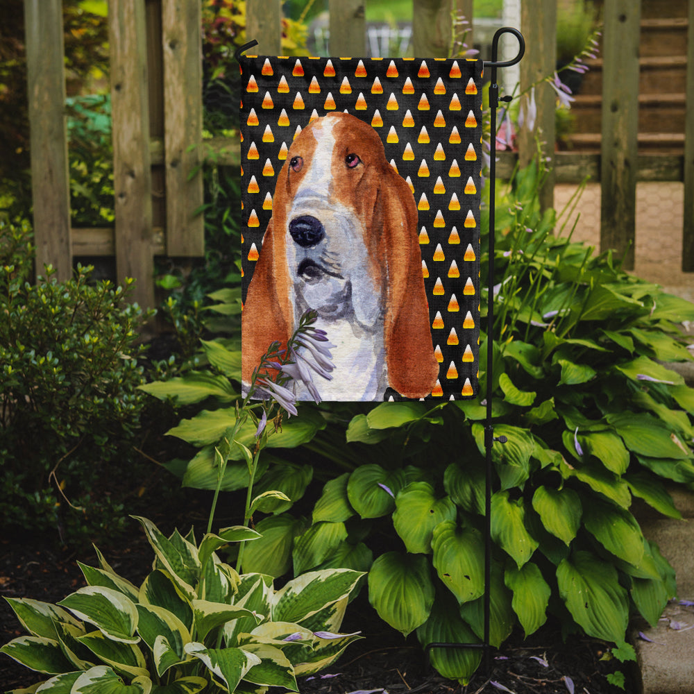 Basset Hound Candy Corn Halloween Portrait Garden Flag Mailbox Decorative Yard Banner Outside Patio Artwork for Flower Beds, Garden Size, Multicolor