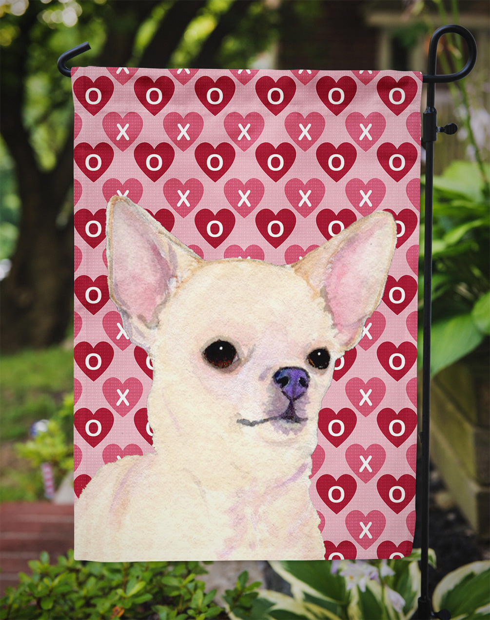 Chihuahua Hearts Love and Valentine's Day Portrait Garden Flag Mailbox Decorative Yard Banner Outside Patio Artwork for Flower Beds, Garden Size, Multicolor