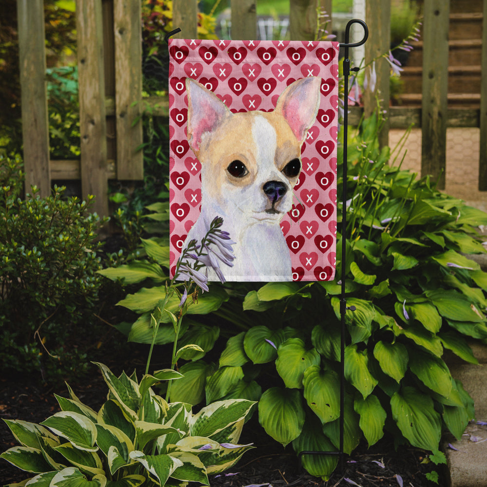 Chihuahua Hearts Love and Valentine's Day Portrait Garden Flag Mailbox Decorative Yard Banner Outside Patio Artwork for Flower Beds, Garden Size, Multicolor
