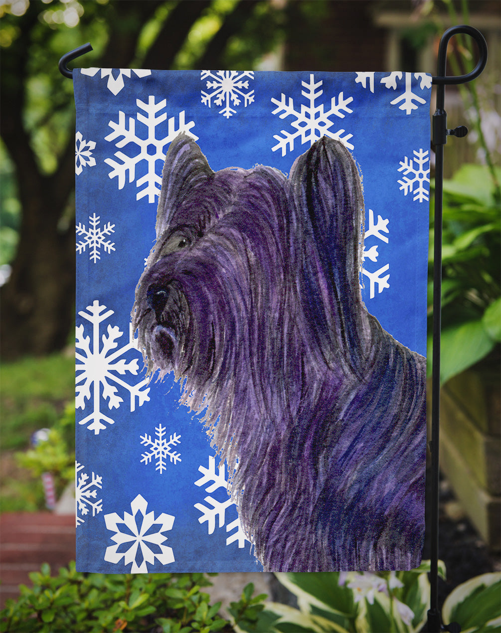 Skye Terrier Winter Snowflakes Holiday Garden Flag Mailbox Decorative Yard Banner Outside Patio Artwork for Flower Beds, Garden Size, Multicolor
