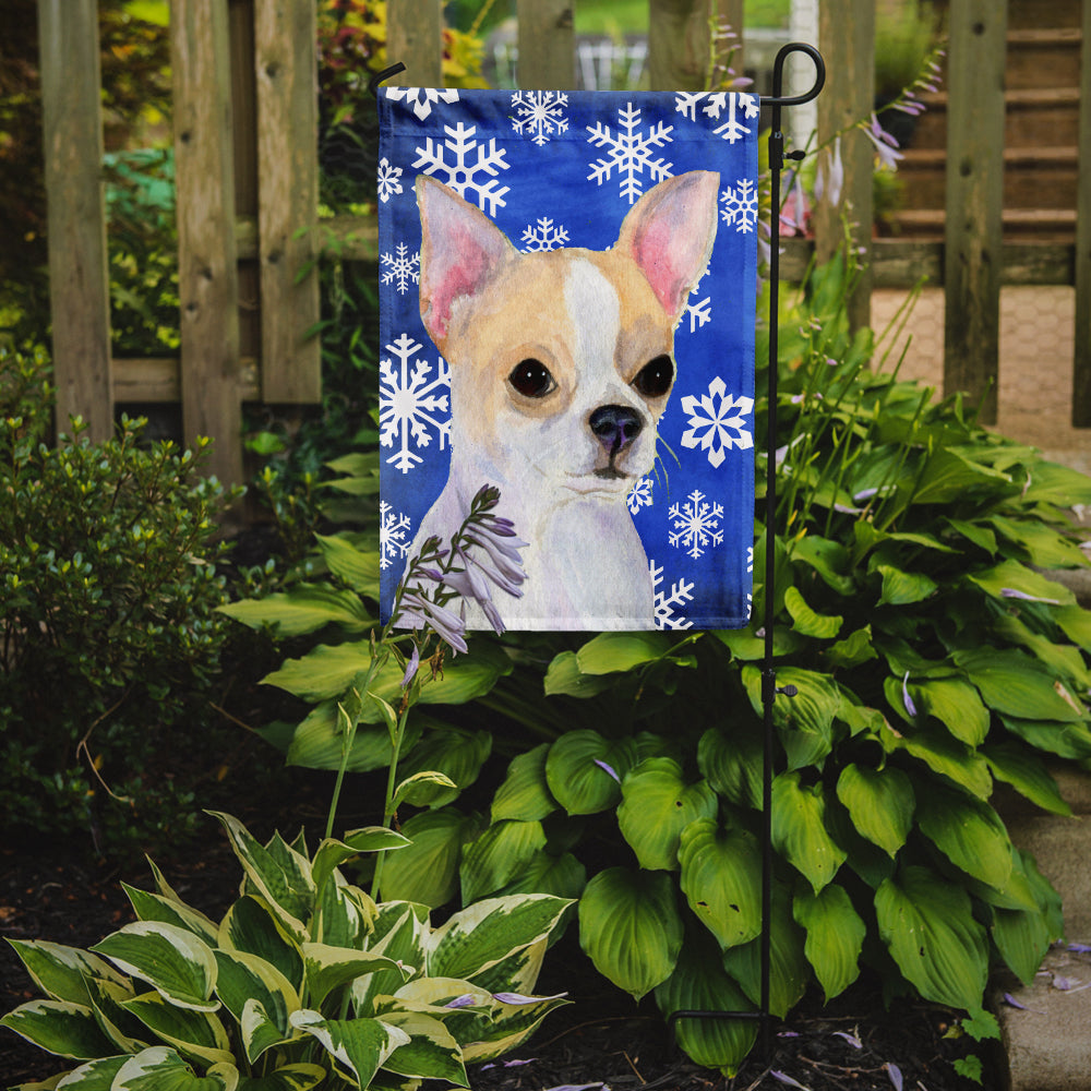 Chihuahua Winter Snowflakes Holiday Garden Flag Mailbox Decorative Yard Banner Outside Patio Artwork for Flower Beds, Garden Size, Multicolor