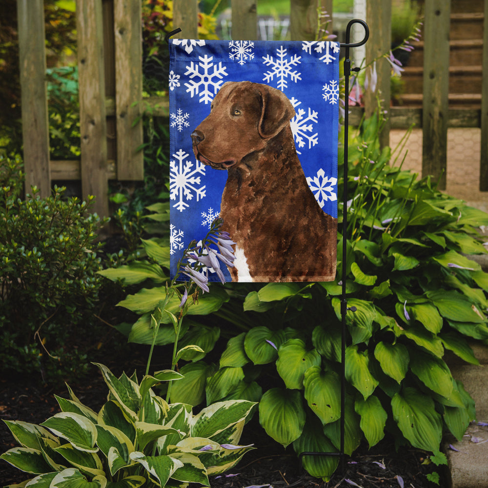 Chesapeake Bay Retriever Winter Snowflakes Holiday Garden Flag Mailbox Decorative Yard Banner Outside Patio Artwork for Flower Beds, Garden Size, Multicolor