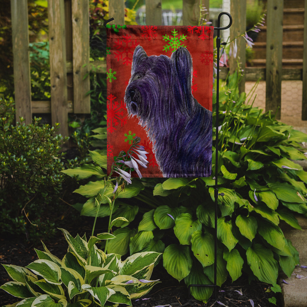 Skye Terrier Red Green Snowflake Holiday Christmas Garden Flag Mailbox Decorative Yard Banner Outside Patio Artwork for Flower Beds, Garden Size, Multicolor