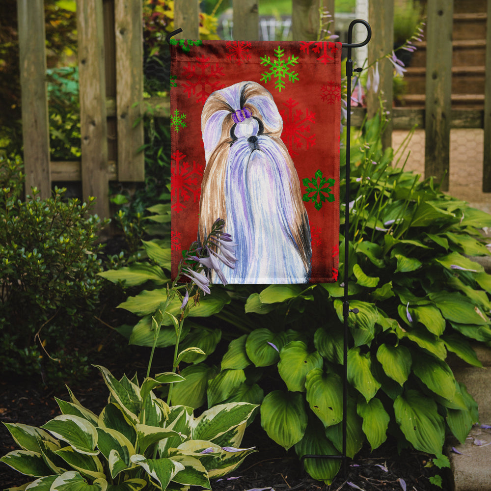 Shih Tzu Red and Green Snowflakes Holiday Christmas Garden Flag Mailbox Decorative Yard Banner Outside Patio Artwork for Flower Beds, Garden Size, Multicolor