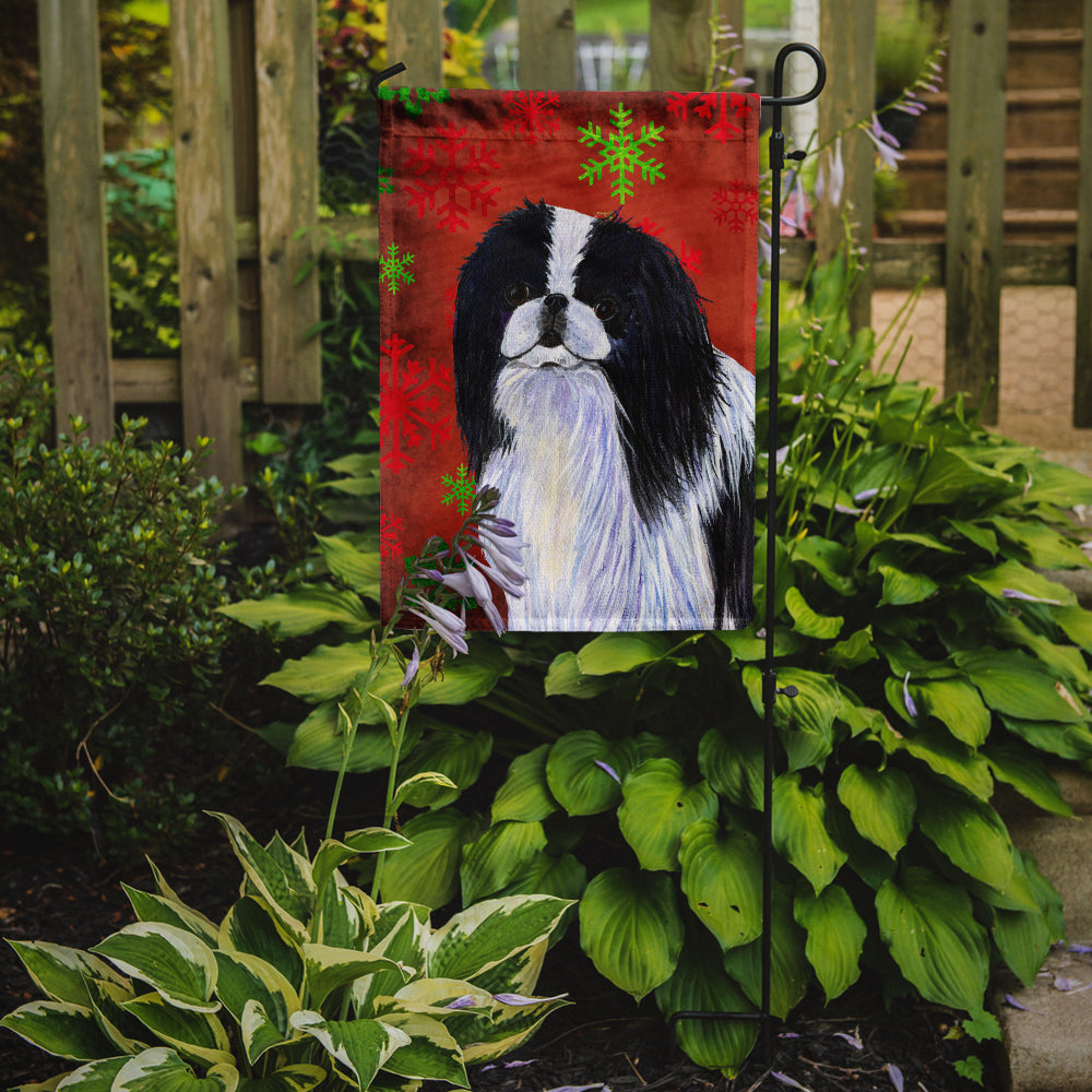 Japanese Chin Red and Green Snowflakes Holiday Christmas Garden Flag Mailbox Decorative Yard Banner Outside Patio Artwork for Flower Beds, Garden Size, Multicolor