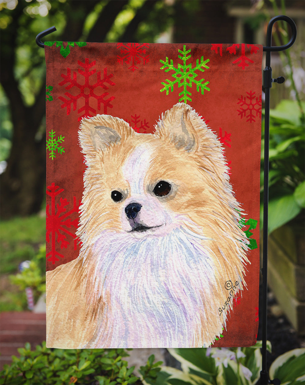 Chihuahua Red and Green Snowflakes Holiday Christmas Garden Flag Mailbox Decorative Yard Banner Outside Patio Artwork for Flower Beds, Garden Size, Multicolor