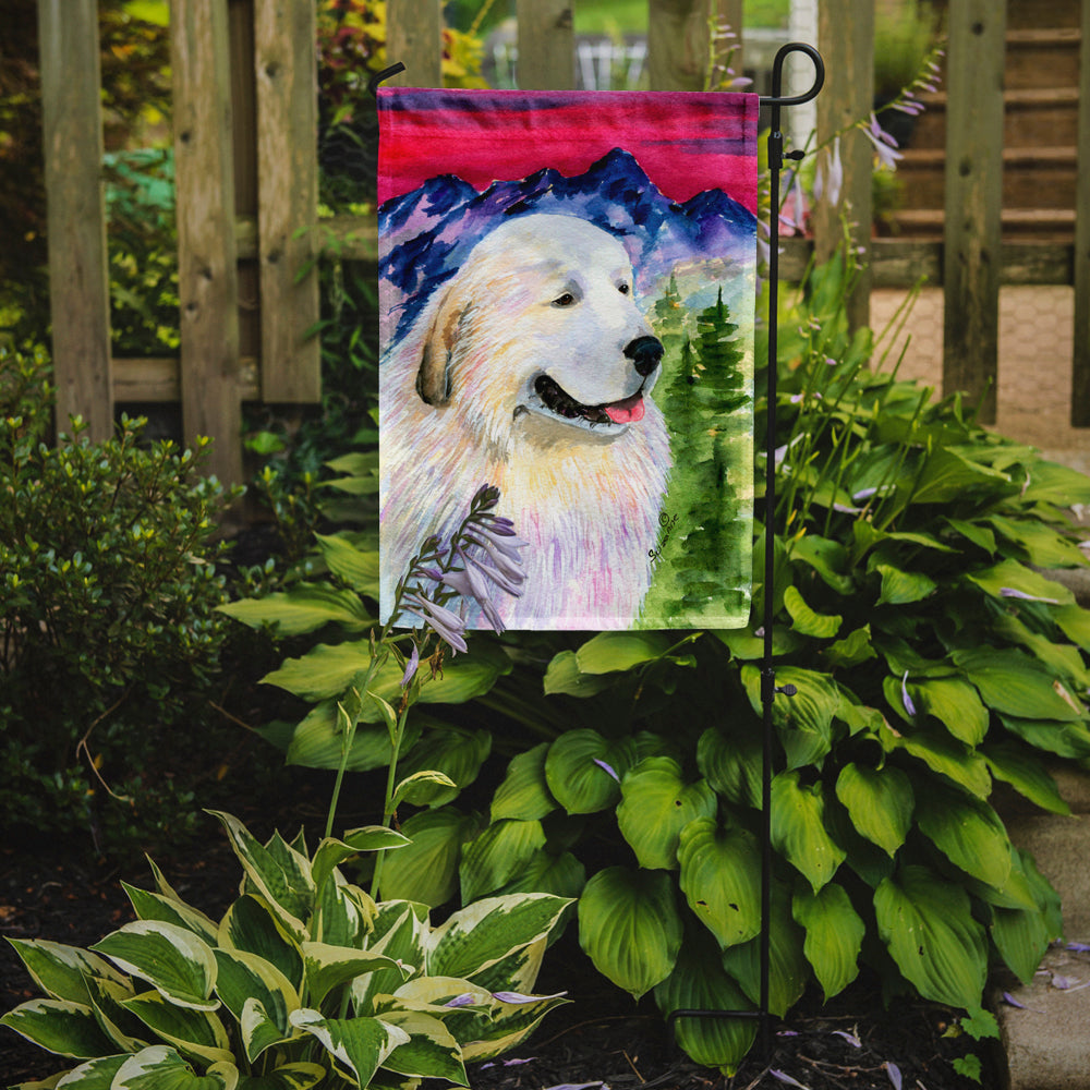 Great Pyrenees Garden Flag Mailbox Decorative Yard Banner Outside Patio Artwork for Flower Beds, Garden Size, Multicolor