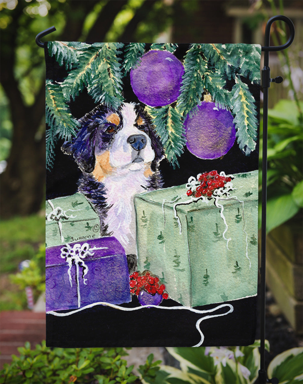 Bernese Mountain Dog Garden Flag Mailbox Decorative Yard Banner Outside Patio Artwork for Flower Beds, Garden Size, Multicolor