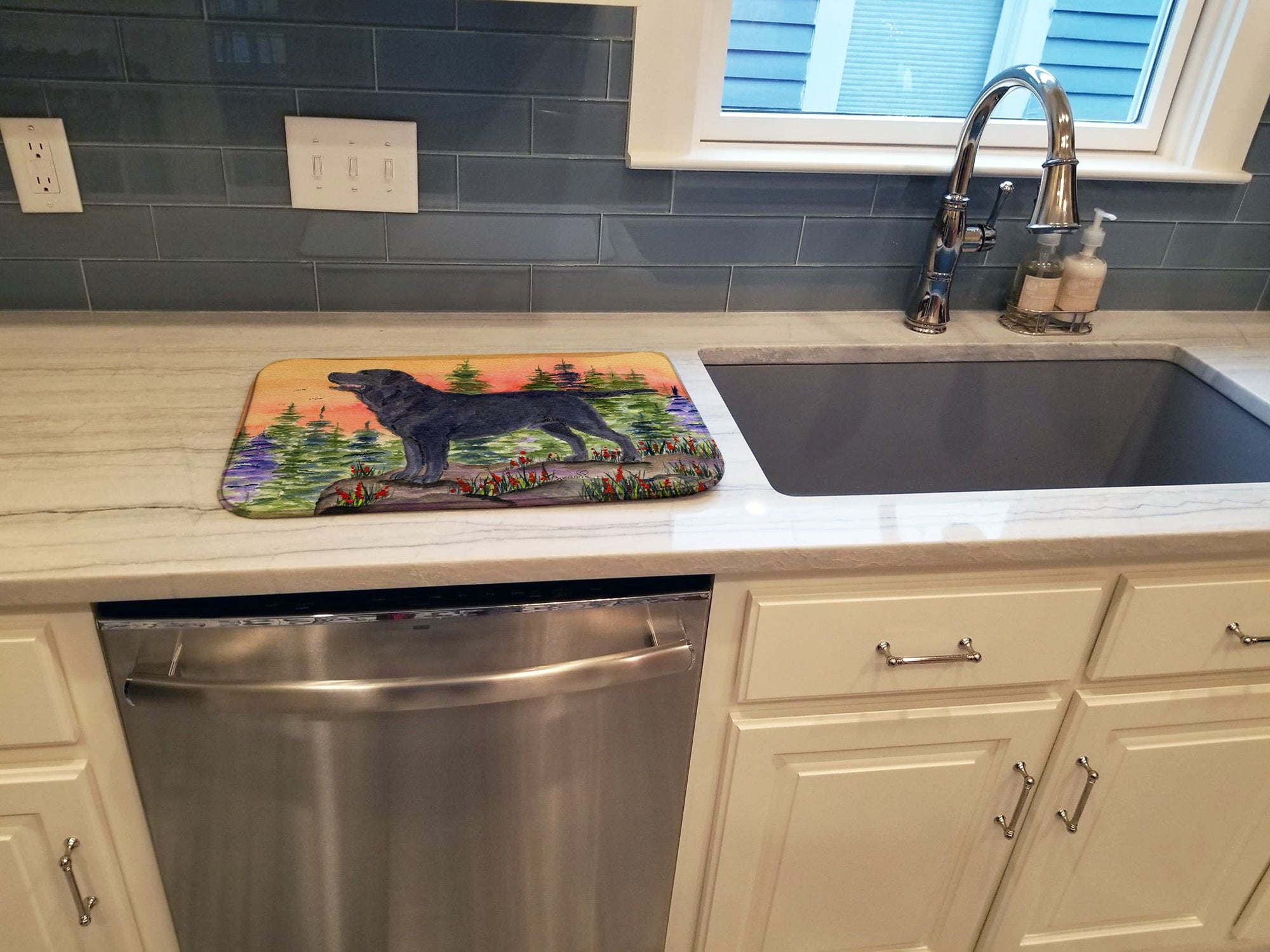 Labrador Dish Drying Mat Absorbent Dish Drying Mat Pad for Kitchen Counter Dish Drainer Mat for Countertop, 14 x 21", Multicolor