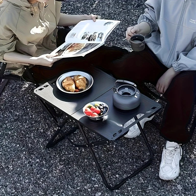 Lightweight Folding Camping Table, Picnic Desk with Carry Handle, Tripod Base, Ideal for Outdoor Activities, Camping Accessorie