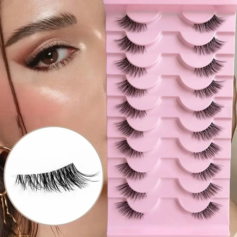 Half eyelashes, natural appearance 10 pairs of thick cat eyelashes 10mm Wispy eyelashes with short false eyelashes Applying masc