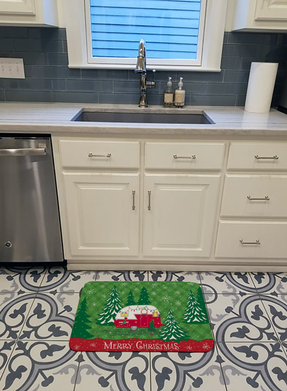 Christmas Vintage Glamping Trailer Memory Foam Kitchen Mat Machine Washable Anti-Fatigue Cushion Comfort Bath or Kitchen Rug