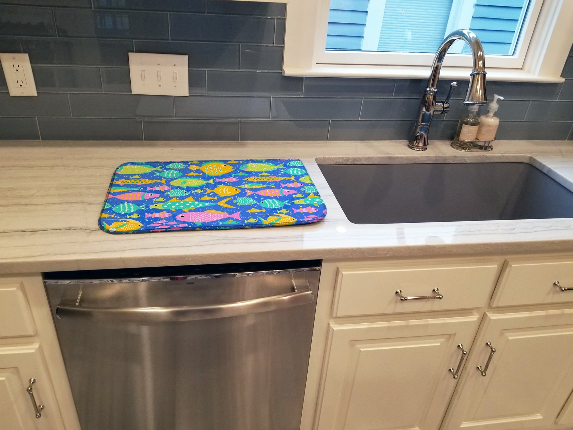 Little Colorful Fishes Dish Drying Mat Absorbent Dish Drying Mat Pad for Kitchen Counter Dish Drainer Mat for Countertop, 14 x 21", Multicolor