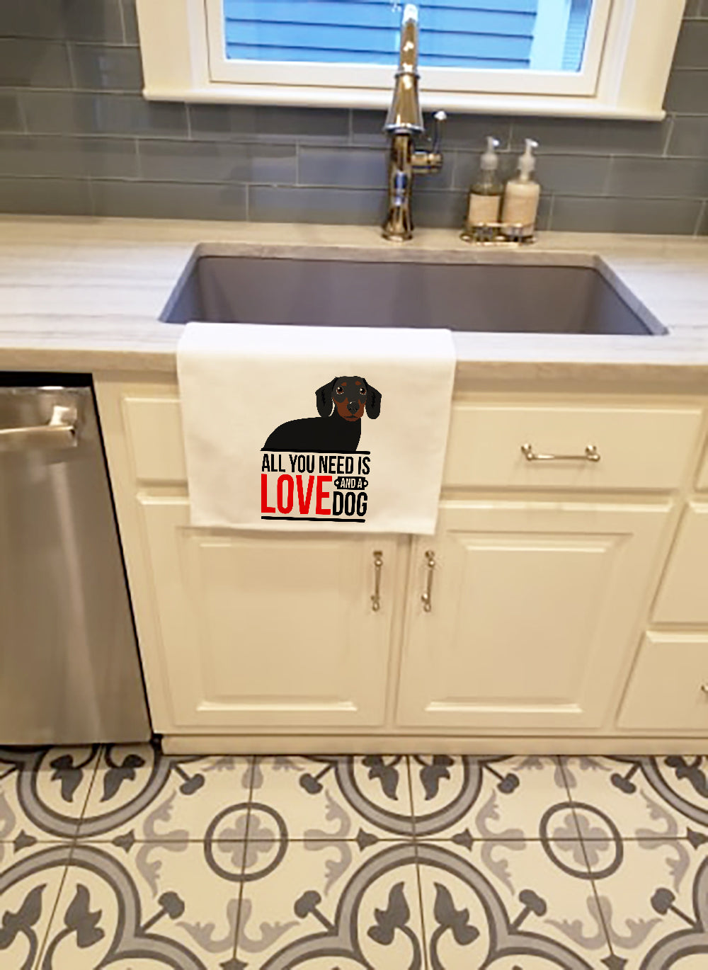 Dachshund Black and Tan #1 Kitchen Towel Set of 2 White Dish Towels Decorative Bathroom Hand towel for Hand, Face, Hair, Yoga, Tea, Dishcloth, 19 X 28", White