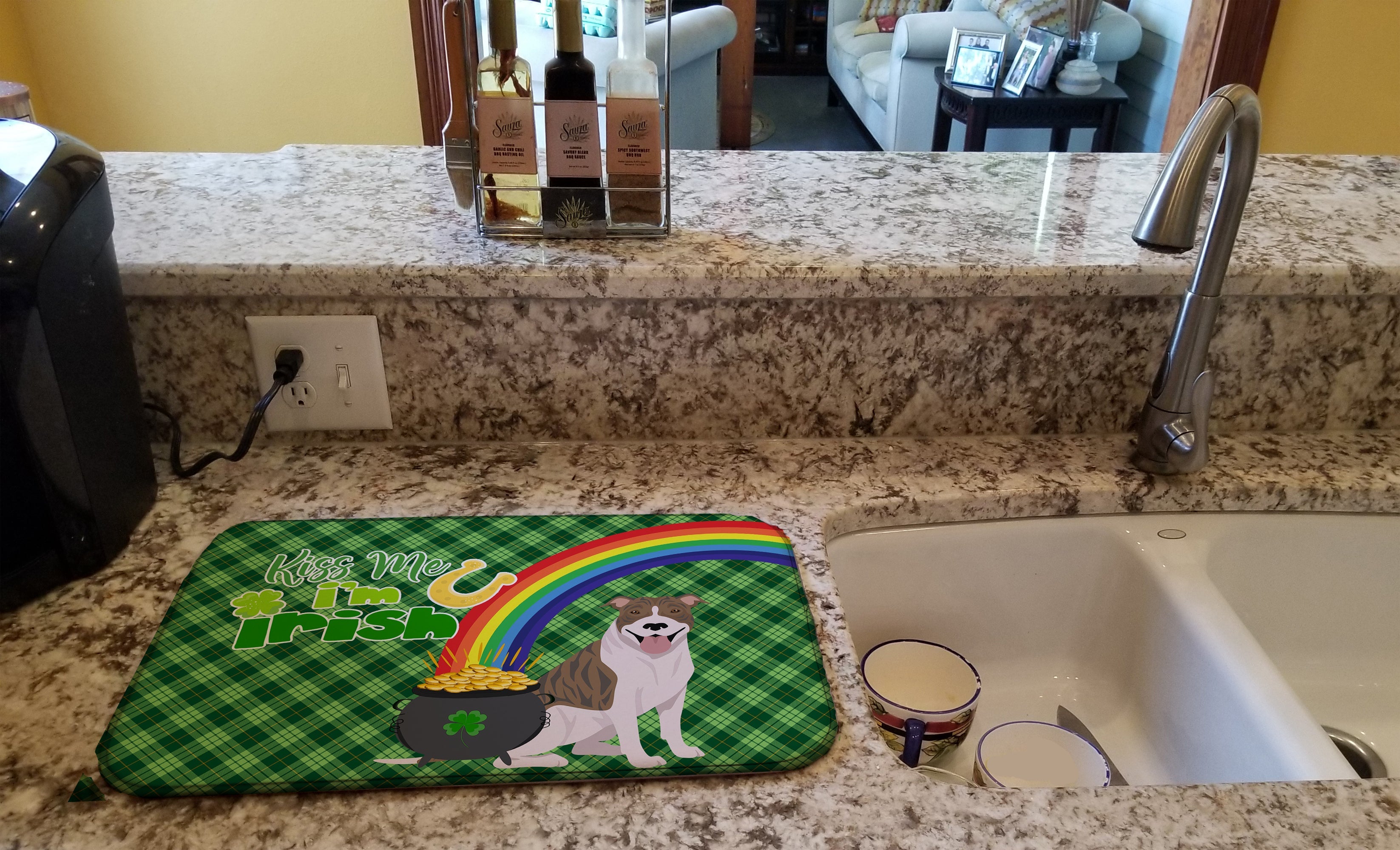 Fawn Brindle Pit Bull Terrier St. Patrick's Day Dish Drying Mat Absorbent Dish Drying Mat Pad for Kitchen Counter Dish Drainer Mat for Countertop, 14 x 21", Multicolor