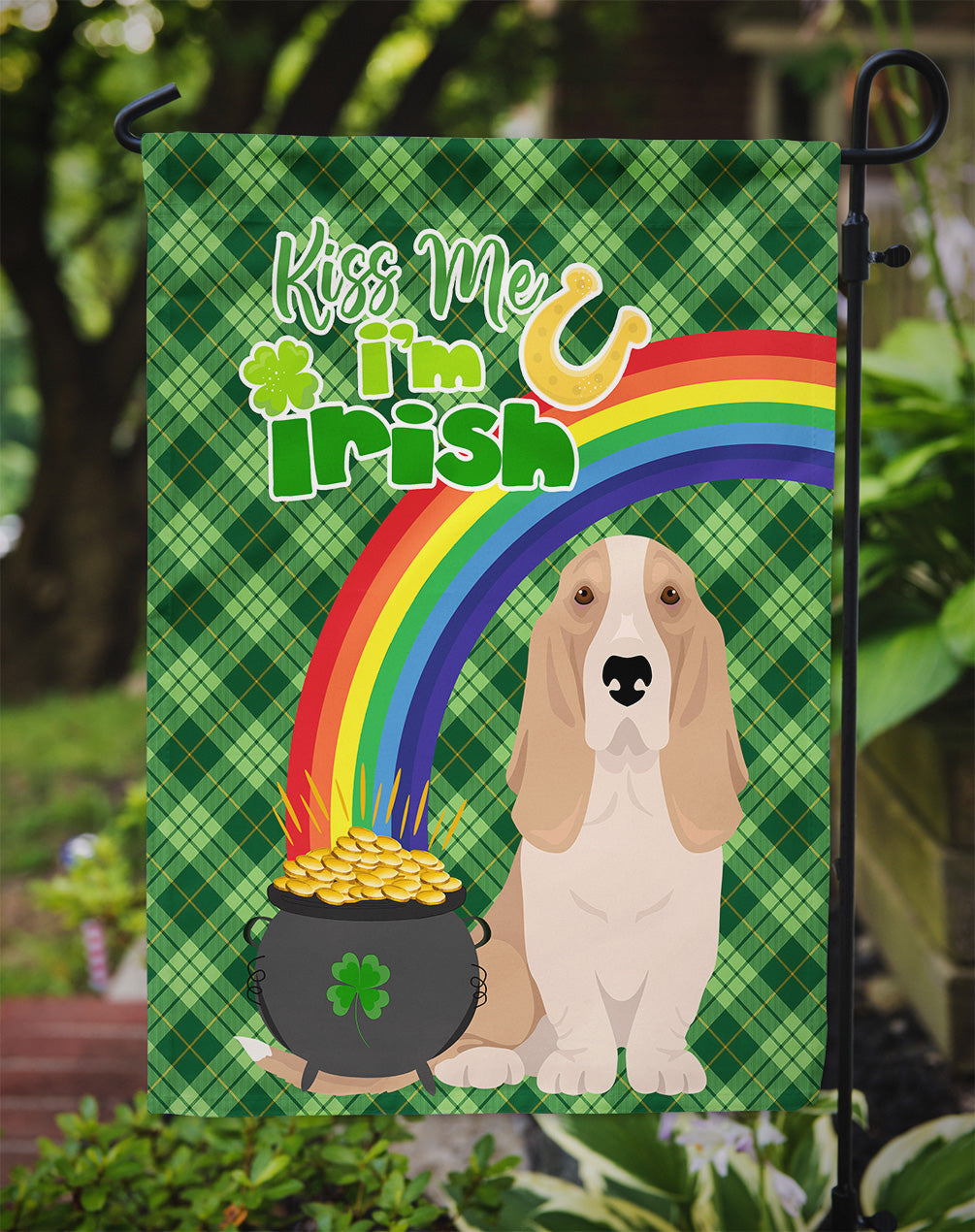 Lemon and White Tricolor Basset Hound St. Patrick's Day Garden Flag Mailbox Decorative Yard Banner Outside Patio Artwork for Flower Beds, Garden Size, Multicolor