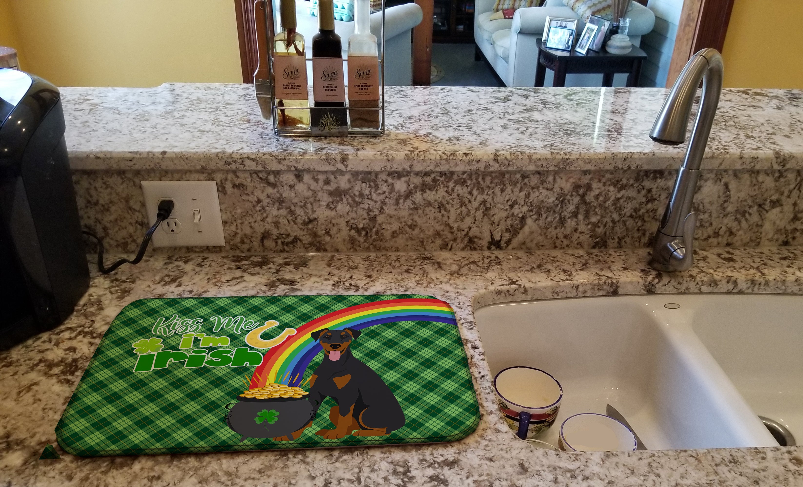 Natural Ear Black and Tan Doberman Pinscher St. Patrick's Day Dish Drying Mat Absorbent Dish Drying Mat Pad for Kitchen Counter Dish Drainer Mat for Countertop, 14 x 21", Multicolor