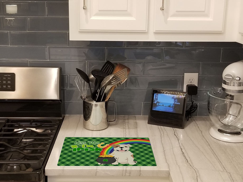 Piebald English Bulldog St. Patrick's Day Cutting Board Tempered Glass Kitchen Cutting Surface, Heat Resistant Chopping, Non-Slip Feet, Food Prep & Serving