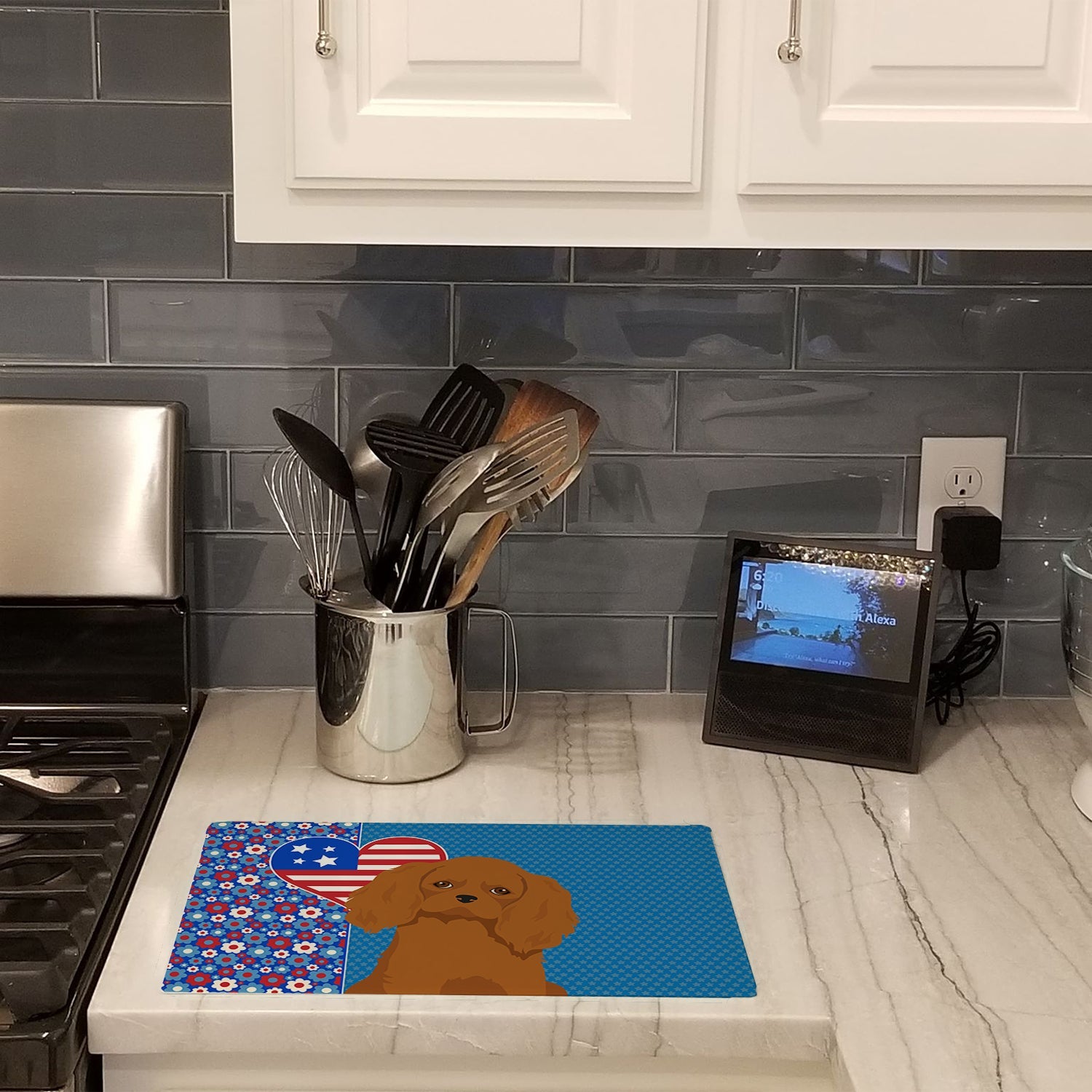 Ruby Cavalier Spaniel USA American Cutting Board Tempered Glass Kitchen Cutting Surface, Heat Resistant Chopping, Non-Slip Feet, Food Prep & Serving