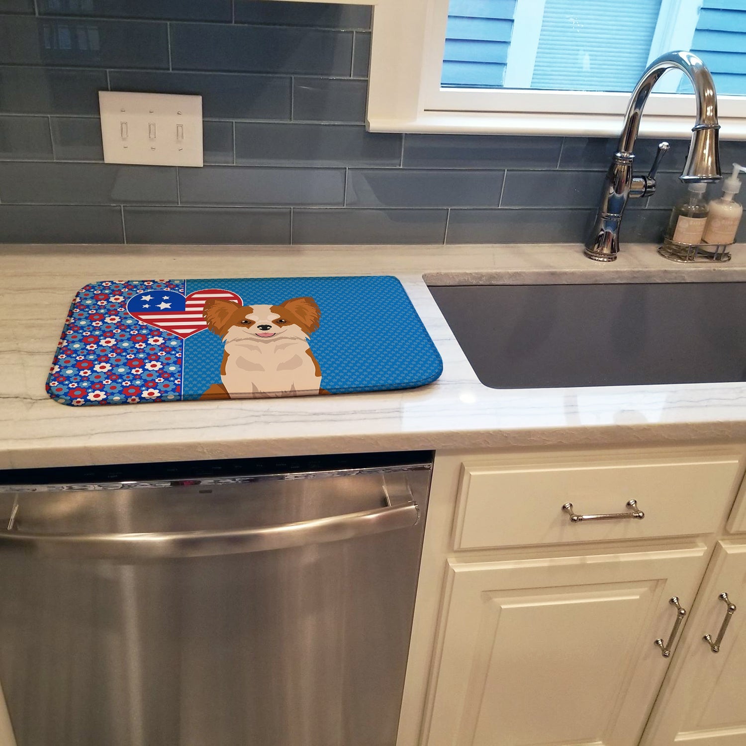 Longhaired Red and White Chihuahua USA American Dish Drying Mat Absorbent Dish Drying Mat Pad for Kitchen Counter Dish Drainer Mat for Countertop, 14 x 21", Multicolor