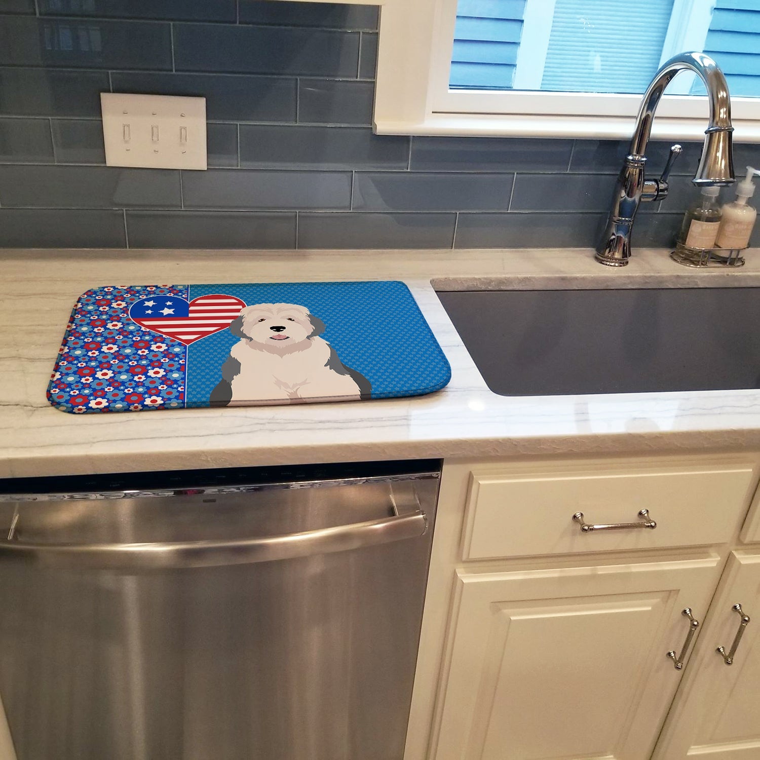 Old English Sheepdog USA American Dish Drying Mat Absorbent Dish Drying Mat Pad for Kitchen Counter Dish Drainer Mat for Countertop, 14 x 21", Multicolor