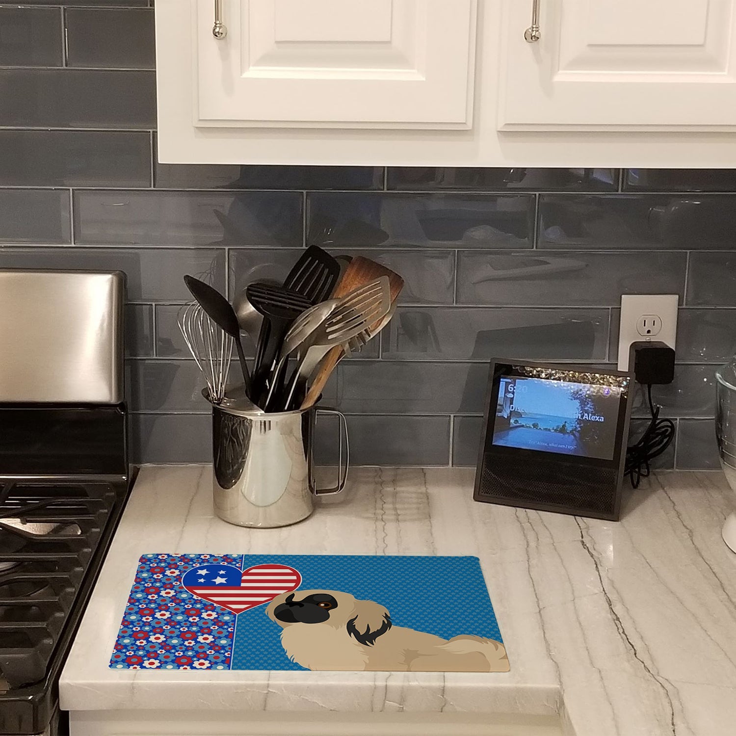 Cream Pekingese USA American Cutting Board Tempered Glass Kitchen Cutting Surface, Heat Resistant Chopping, Non-Slip Feet, Food Prep & Serving