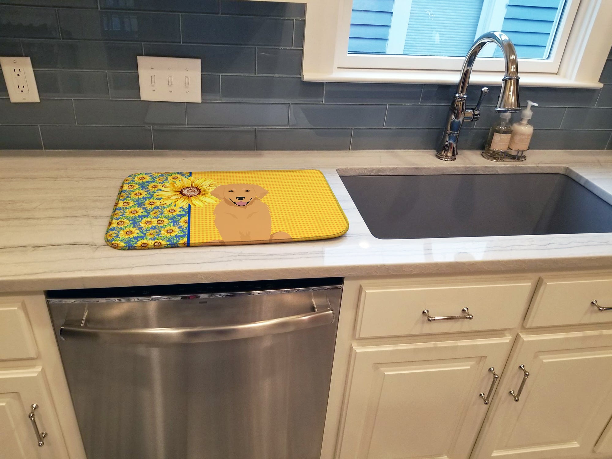 Summer Sunflowers Gold Golden Retriever Dish Drying Mat Absorbent Dish Drying Mat Pad for Kitchen Counter Dish Drainer Mat for Countertop, 14 x 21", Multicolor